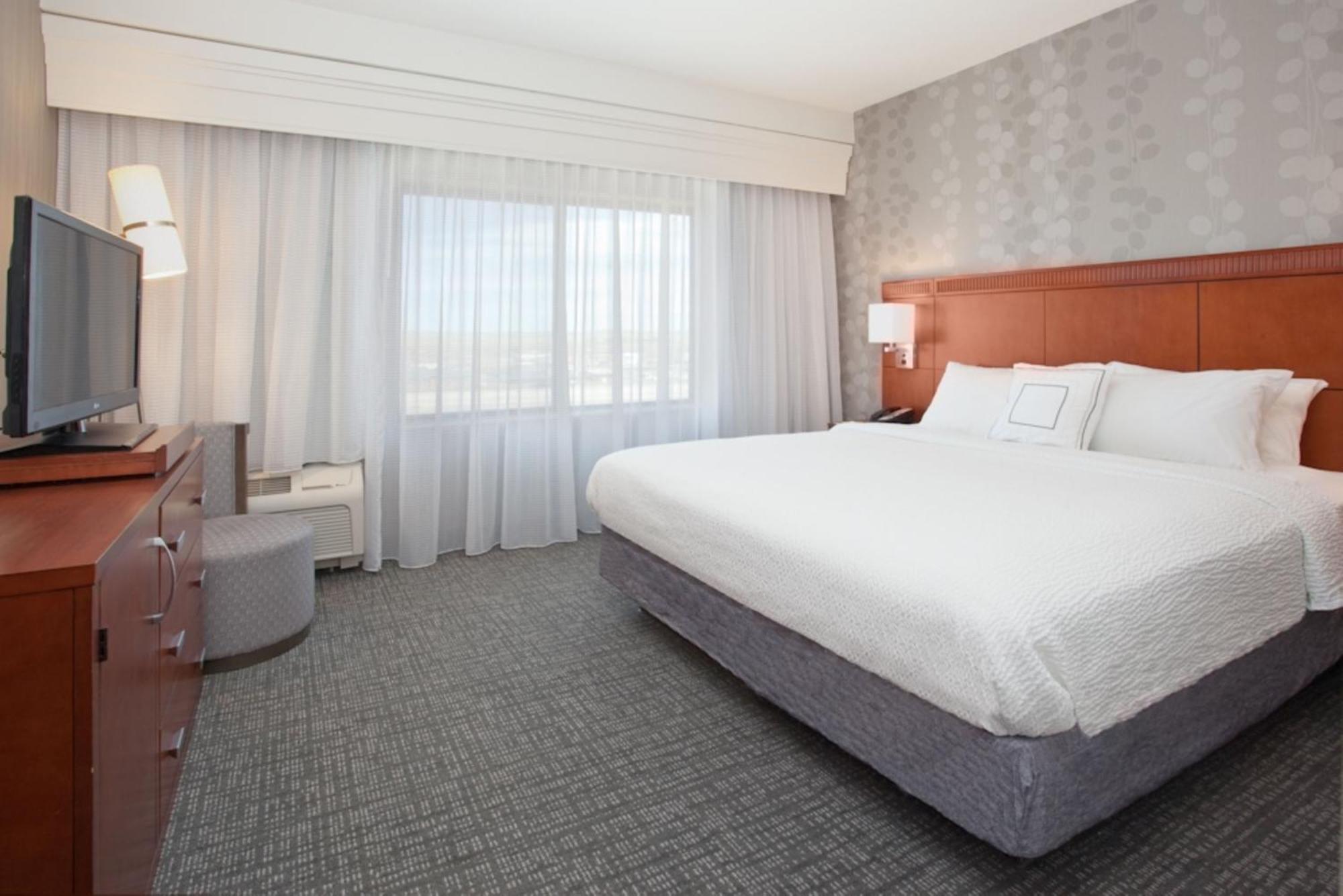 Courtyard Casper Hotel Екстериор снимка