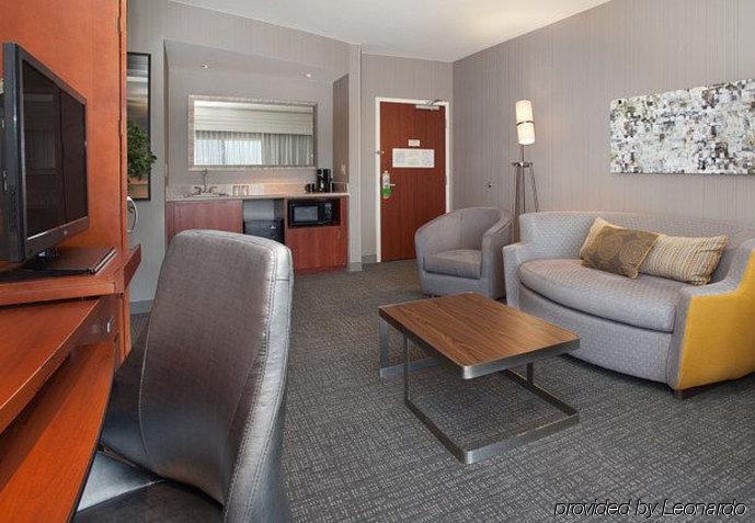 Courtyard Casper Hotel Екстериор снимка